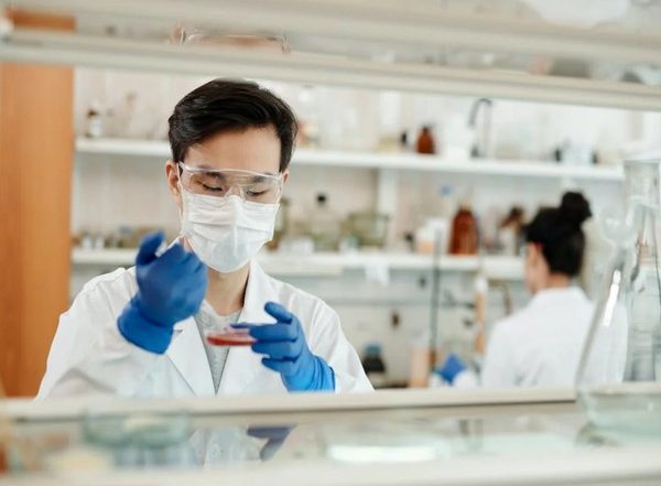 Health News | Research Indicates That Individuals with Severe Mental Illness Have 50 Per Cent Higher Chance of Dying After Contracting COVID-19