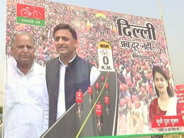 India News | UP: 'Ab Delhi Door Nahi' Posters Put Up in Support of Akhilesh Yadav - Vimarsana News