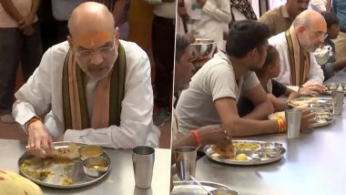 Gujarat: Home Minister Amit Shah Enjoys Lunch After Offering Prayers at Bahuchar Mata Temple in Gandhinagar (Watch Video)