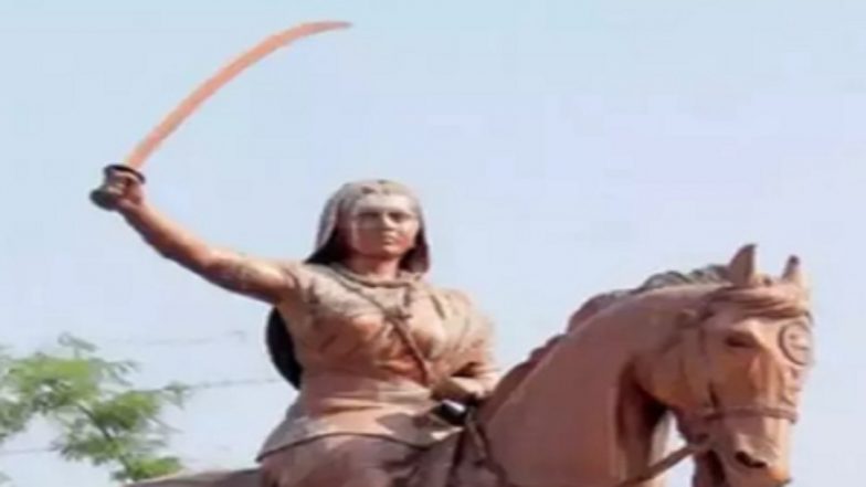 Bring Back Sword of Freedom Fighter Queen Kittur Chennamma From London, Lingayat Seer Urges to Karnataka Government
