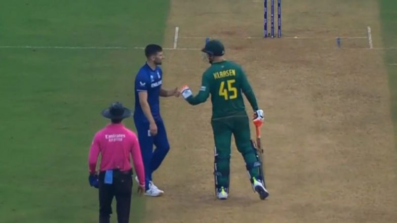 Heinrich Klaasen Apologises To Mark Wood for His Animated Celebration After Scoring 61-Ball Century in ENG vs SA CWC 2023 Match, Video Goes Viral!