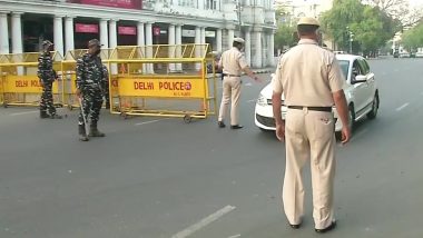 Delhi Police Constable Held for Posing As Traffic Personnel, Issuing Fake Challans