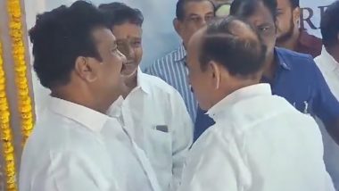 Mahmood Ali Slaps Security Officer Video: Telangana Home Minister Gets Angry Over Guard For Delay in Arranging Bouquet To Wish Minister Srinivas Yadhav On His Birthday