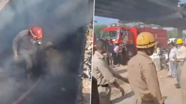 Delhi Fire: Blaze Erupts in Basement of a Warehouse in Shahdara, Fire Tenders Rushed to Spot (Watch Video)