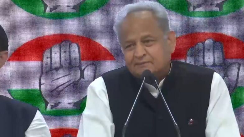 ‘Want to Leave the CM Post But This Post is Not Leaving Me, Won’t Leave Me’, Says Rajasthan Chief Minister Ashok Gehlot in Delhi (Watch Video)