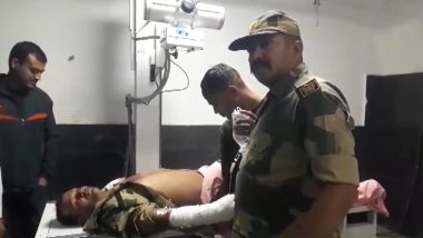 Jammu and Kashmir: One BSF Personnel Sustains Minor Injury in Unprovoked Firing by Pakistan Rangers in Arnia Sector (Watch Video)