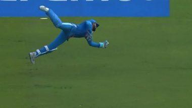 What a Catch! KL Rahul Pulls Off Sensational One-Handed Effort To Dismiss Mehidy Hasan Miraz During IND vs BAN ICC Cricket World Cup 2023 Match (Watch Video)