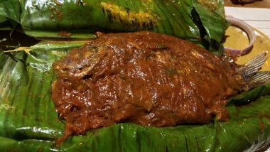 Kerala Piravi 2023 Food Recipes: Karimeen Pollichathu and Other Delicious Traditional Dishes to Kerala Formation Day