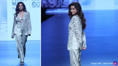 Lakme Fashion Week 2023: Kriti Kharbanda Shines in Silver Co-ord Set For Designer Abhishek and Vinita (View Pics)