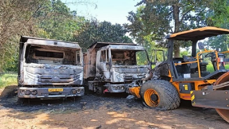 Jharkhand: Maoists Attack Railway Construction Site in Hazaribagh District, Torch Four Vehicles