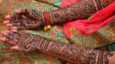 Last-Minute Mehndi Designs for Karwa Chauth 2023: Beautiful Henna Patterns and Easy Mehandi Designs To Adorn Your Hands for Karva Chauth Vrat (Watch Videos)