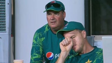Fans React After Pakistan Bowling Coach Morne Morkel's Perplexed Look During CWC 2023 Clash Against South Africa Goes Viral!