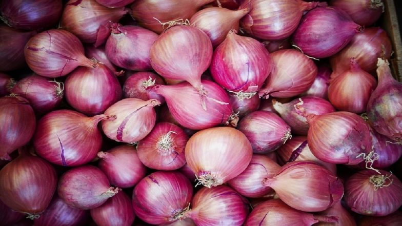 Onion Price Hike: Modi Government Says Consumer Affairs Department Monitoring Onion Exports and Prices on Daily Basis
