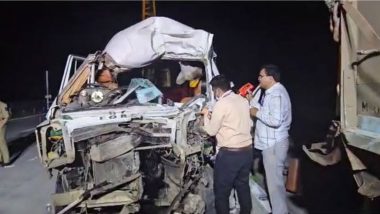 Samruddhi Expressway Accident: Police Nab Two RTO Officers for Halting Truck on Mumbai-Nagpur Eway Which Led to Death of 12 People in Mishap