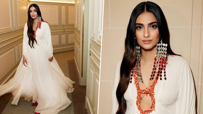 Sonam Kapoor pulls off yet another fabulous look as she makes a stylish  statement in Valentino! 