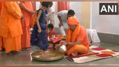 Navratri Kanya Pujan 2023: Uttar Pradesh CM Yogi Adityanath Performs 'Kanya Poojan' at Gorakhnath Temple (Watch Video)