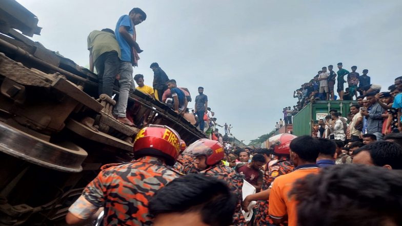 Bangladesh Train Accident: 20 Dead, Several Injured After Freight Train Hits Passenger Train in Kishoreganj; Video and Photos Surface