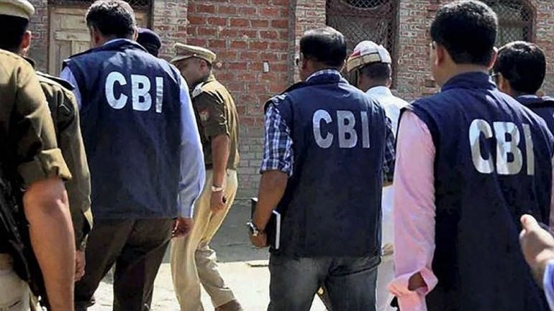 CBI Arrests CGHS Additional Director and Assistant in INR 50,000 Bribery Case Linked to Staff Transfer in Meerut