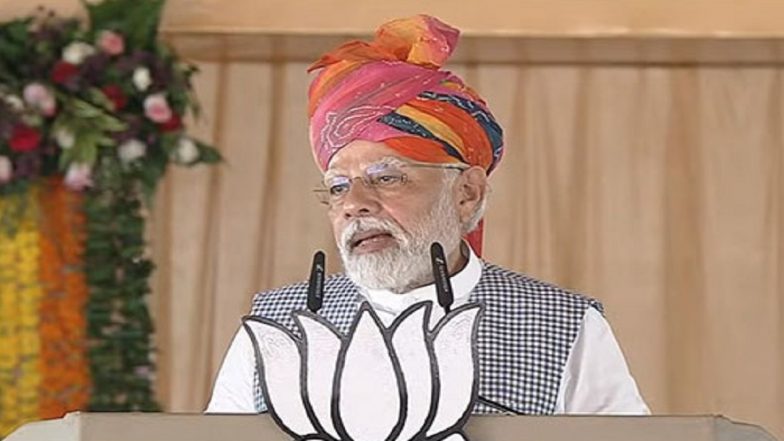 LPG Subsidy Hiked: Under Ujjwala Scheme, Beneficiaries To Pay Rs 600 for 14.2 kg Cylinder, Says PM Narendra Modi While Addressing Rally in Rajasthan’s Jodhpur (Watch Video)