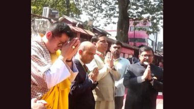 Bhutan King India Visit: Jigme Khesar Namgyal Wangchuk Begins Three-Day Tour to Assam, Offers Prayer at Kamakhya Temple (Watch Video)