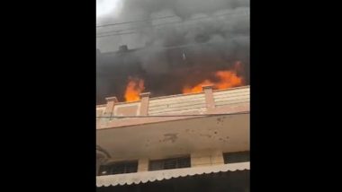 Delhi Fire: Massive Blaze Erupts at Factory in Bawana Industrial Area; 20 Fire Tenders at Spot (Watch Video)