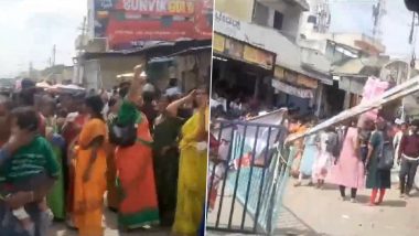 Stampede in Karnataka: Electric Shock Leads to Stampede-Like Situation Outside Hasanamba Temple in Hassan, Several Injured (Watch Video)