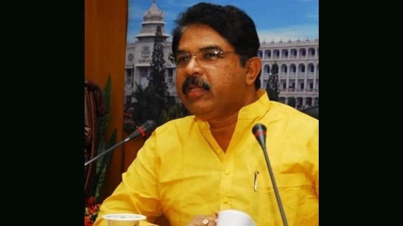 Karnataka BJP Warns of Protest if Veer Savarkar’s Photo Removed From Assembly