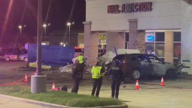 Plane Crash in US: Small Aircraft Crashes Into Parking Lot of Shopping Centre in Plano, Several Cars on Fire Due to Crash (Watch Videos)