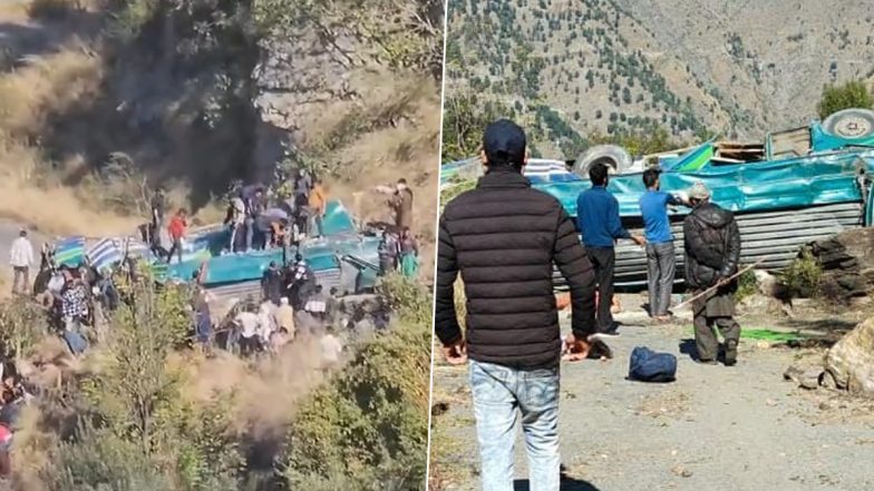 Jammu and Kashmir Bus Accident: 30 Feared Dead as Passenger Bus Falls Into Gorge in Doda, Major Rescue Operation Underway (See Pics and Videos)