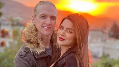 Aashka Goradia's Birthday: Naagin Actress’ Five Adorable Moments With Hubby Brent Goble That Melted Hearts!