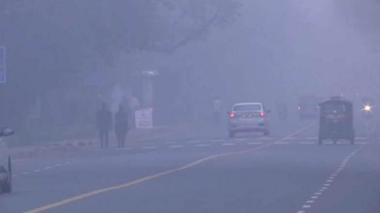 Air Quality Drops From Very Poor to Poor in Delhi Due to Favourable Atmospheric Conditions