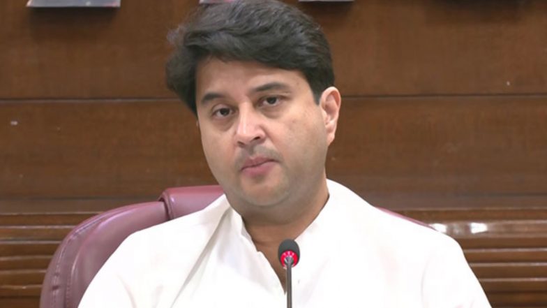 'Yahi Samay Hai, Sahi Samay Hai': Union Minister Jyotiraditya Scindia Lauds Interim Union Budget 2024, Calls It Historic Budget (Watch Video)