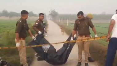 Uttar Pradesh Shocker: Half-Burnt Body of Woman Found on Outskirts of Village in Baghpat, Probe Underway (Watch Video)