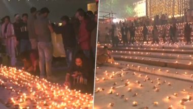 Dev Deepawali 2023 in Varanasi: Dev Diwali Celebrations Draw Devotees to Holy City, Ghats Shimmer With Millions of Lamps (Watch Video)