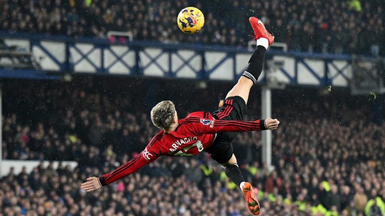Manchester United 3–0 Everton, Premier League 2023–24: Alejandro Garnacho Wonder Goal Secures Red Devils Victory As Toffees Fans March to Goodison Park in Protest at 10-Point Deduction