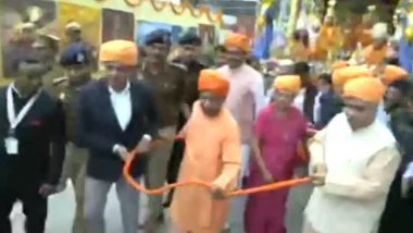 Ayodhya Deepotsav 2023: CM Yogi Adityanath Participates in Rajabhishek, Sets the Stage for Festivities (Watch Video)