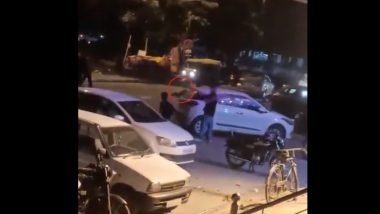 Haryana: Nightclub Turns Into Battleground as Men Attack Staff With Swords and Sticks, Drag Waiter by Car Over Rs 23,000 Bill (Watch Video)
