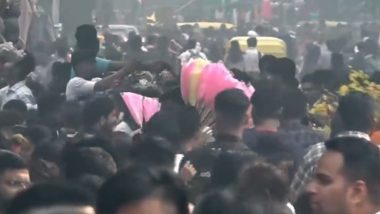 Diwali 2023 Shopping: People Throng Delhi’s Sarojini Nagar Market Ahead of Festival (Watch Video)