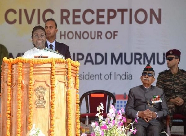 India News | Sindhu River Exists in Spiritual Consciousness of All Indians: President Murmu in Ladakh