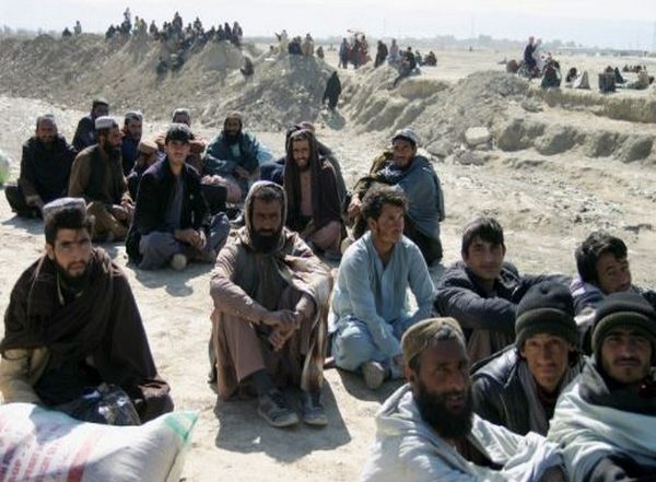 World News | Taliban Issues Warning over Pakistan's Decision to Expel over One Million Afghan Migrants