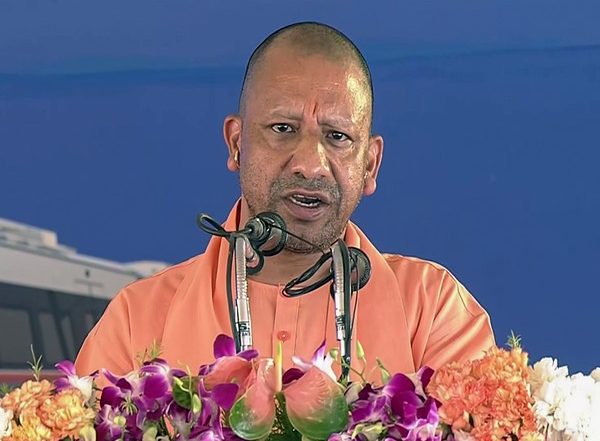 India News | UP CM Seeks Explanations from 12 DMs on Negligence in Revenue Matters