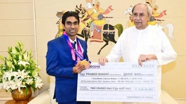 Sports News | Odisha CM Felicitates Pramod Bhagat, Soundarya Kumar Following Their Immaculate Success at the Asian Para Games