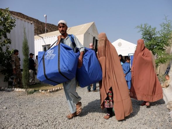 World News | Pakistan: Attock Administration Shifts 2500 Afghan Refugees to Transit Camps - Vimarsana News