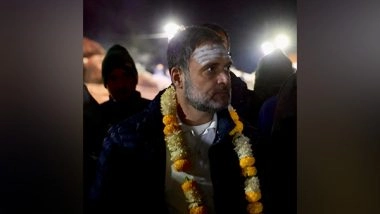 India News | Uttarakhand: Rahul Gandhi Serves Tea to Devotees During His Kedarnath Yatra