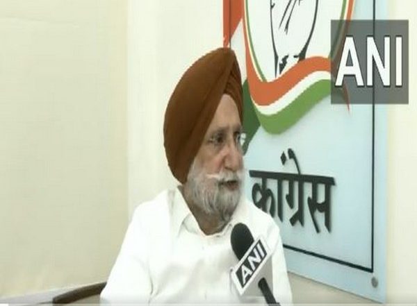 India News | Rajasthan Congress In-charge Asks Delhi CM Kejriwal to Give Explanation on Liquor Policy Scam
