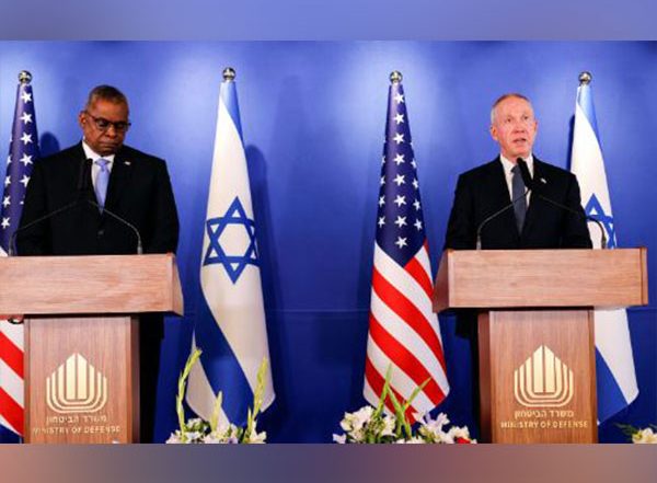 World News | US Defence Secretary Speaks with Israeli Counterpart, Receive Updates on Gaza Operations