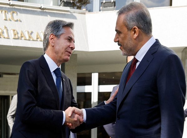 World News | Blinken Meets His Turkish Counterpart Who Asked for 'unconditional Ceasefire'