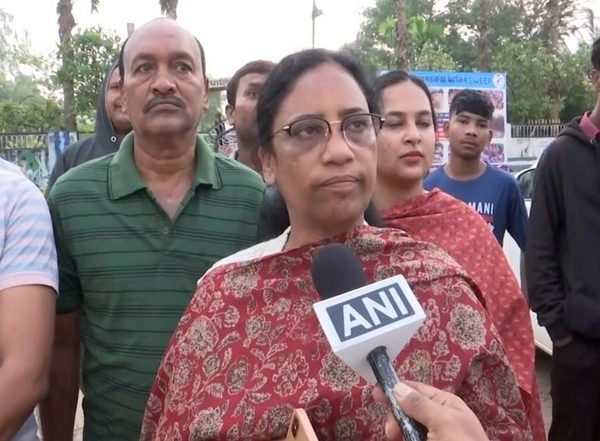 India News | Chhattisgarh Elections: BJP's Kondagaon Candidate Lata Usendi Hits out at Congress
