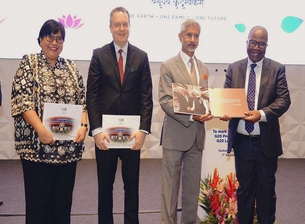 World News | EAM Jaishankar Hosts G20 Ambassadors at Yashobhoomi Convention Centre