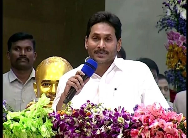 India News | Andhra CM Jagan Mohan Reddy Releases Rs 2,204 Cr for YSR Rythu Bharosa Scheme